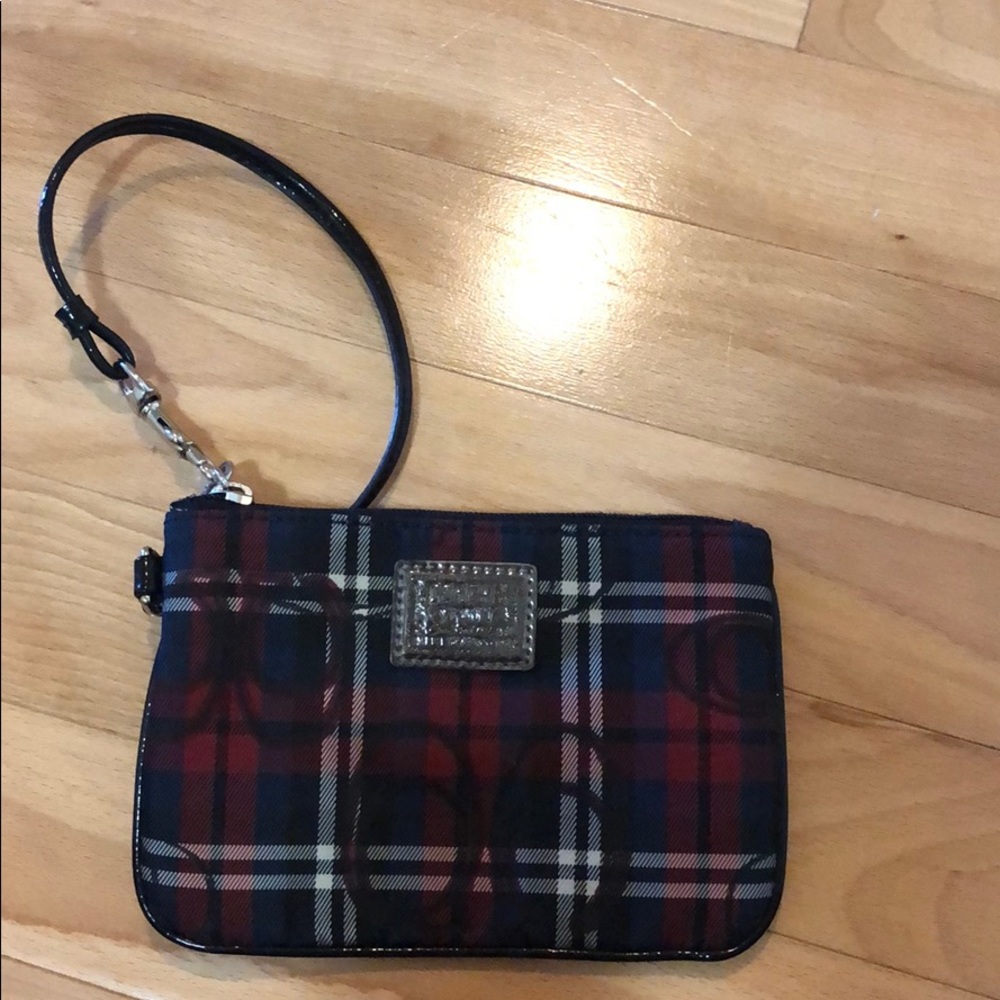 Coach poppy wristlet